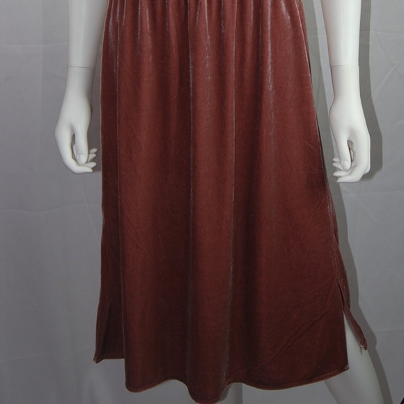 NWT Violetta Velvet Midi Dress Sz M - Picture 4 of 6